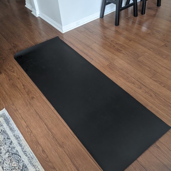 Lululemon "The Reversible Mat" 3mm - Picture 3 of 3